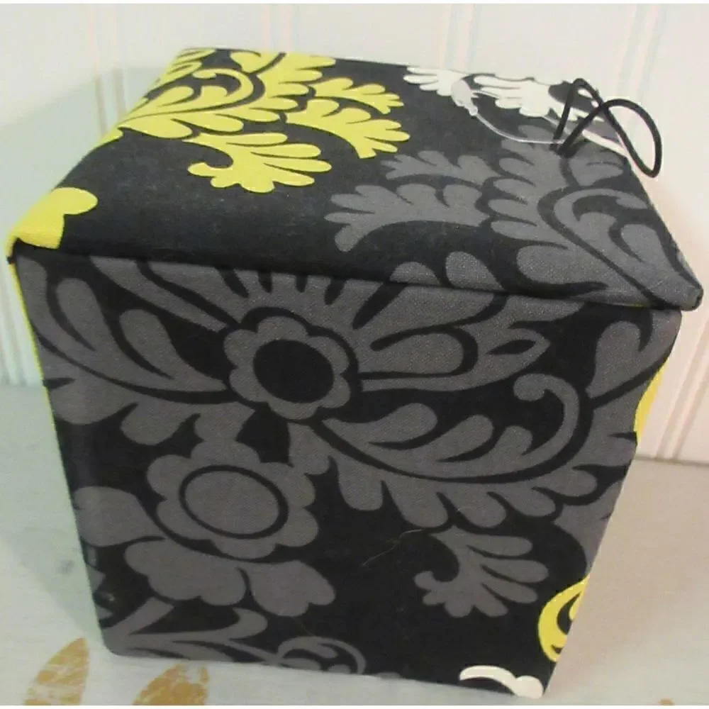 Vera Bradley Baroque pattern box